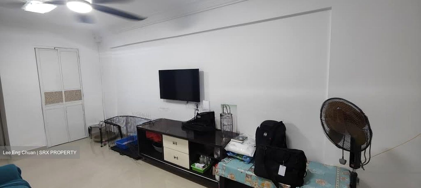 Blk 228 Bukit Batok Central (Bukit Batok), HDB 3 Rooms #547865301